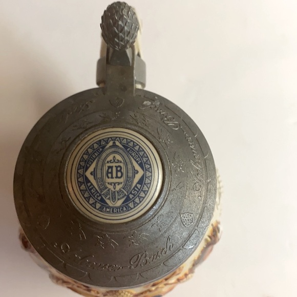 Vintage 1997 Anheuser -Busch Stein in Great condition - Picture 8 of 13